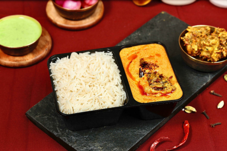 Kadhi Pakoda Rice Box